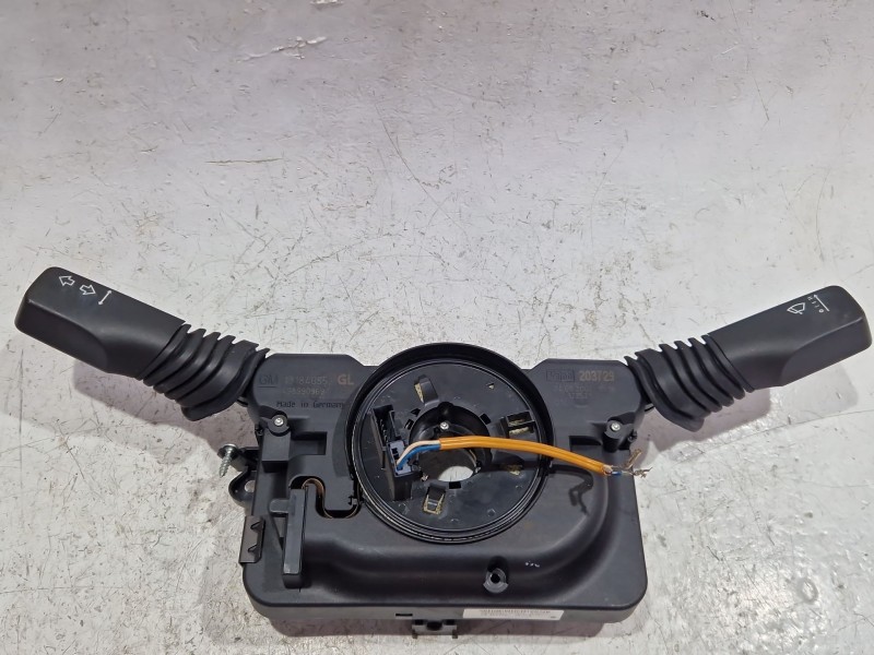 Recambio de mando multifuncion para opel astra h (a04) 1.7 cdti (l48) referencia OEM IAM 13184055  