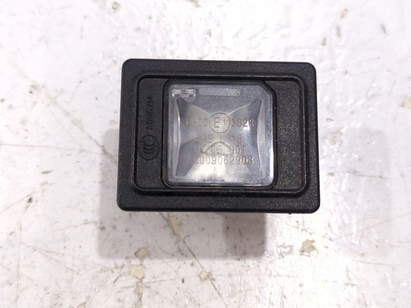 Recambio de piloto matricula para mercedes-benz glc (x253) 300 e 4-matic (253.953) referencia OEM IAM A0009062903  