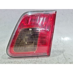 PILOTO TRASERO DERECHO INTERIOR PORTON 