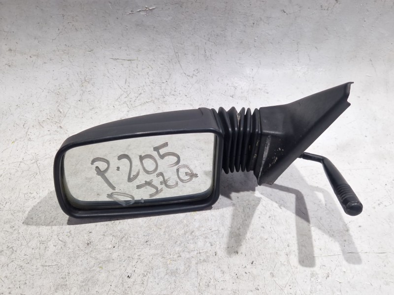 Recambio de retrovisor izquierdo para peugeot 205 berlina (02.1983) 1.2 referencia OEM IAM 12003030  
