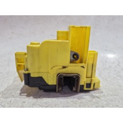 Recambio de cerradura puerta delantera derecha para fiat qubo referencia OEM IAM 1370896080  