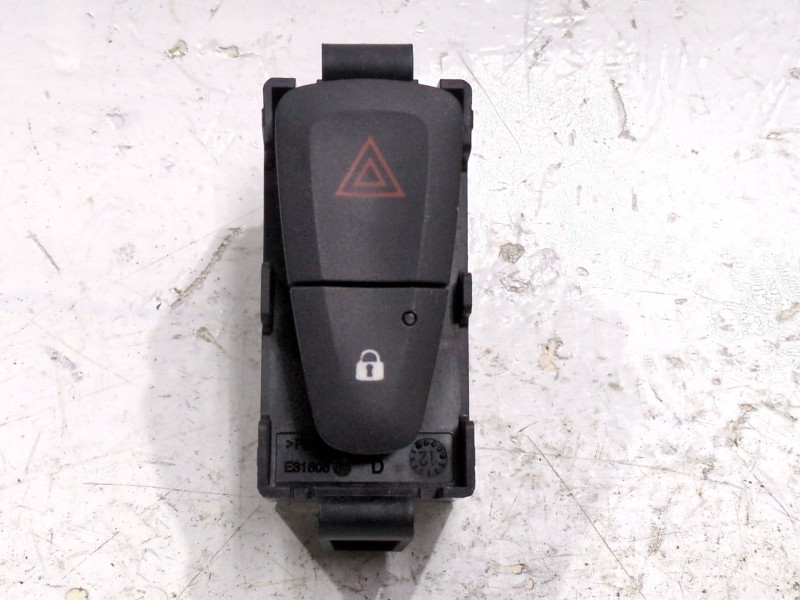 Recambio de boton emergencia para dacia sandero i (06.2008) 1.5 dci referencia OEM IAM E3160101  