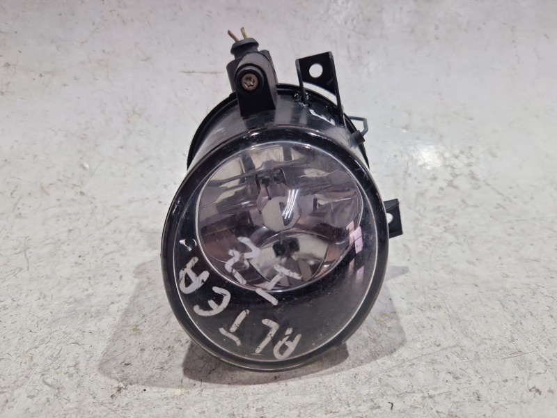 Recambio de faro antiniebla izquierdo para seat altea (5p1) 1.9 tdi referencia OEM IAM 5P0941699  