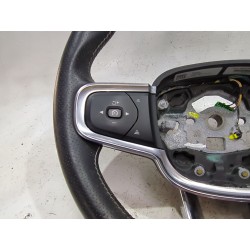 Recambio de volante para volvo xc40 (536) d3 referencia OEM IAM P32288649  