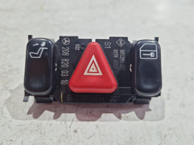Recambio de boton emergencia para mercedes-benz clase e (w210) e 300 d (210.020) referencia OEM IAM 2088200310  