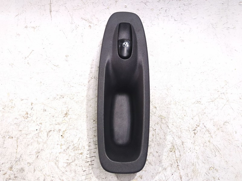 Recambio de mando elevalunas delantero derecho para hyundai accent ii (lc) 1.5 crdi referencia OEM IAM 31028D  