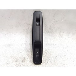 MANDO ELEVALUNAS DELANTERO DERECHO 