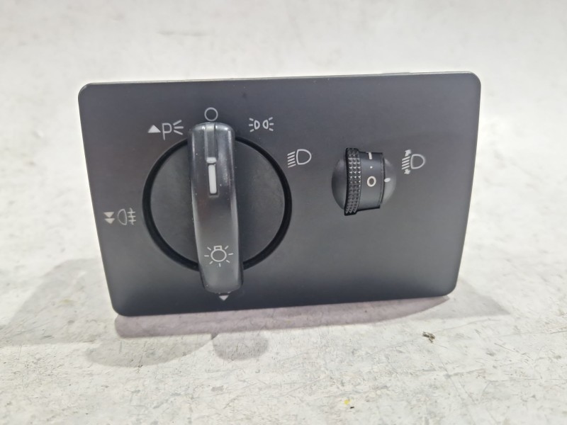 Recambio de mando luces para ford focus ii (da_, hcp, dp) 1.8 tdci referencia OEM IAM 7M5T13A024LA  