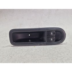 MANDO ELEVALUNAS DELANTERO IZQUIERDO 8200356513 