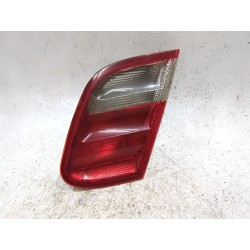 PILOTO PORTON TRASERO DERECHO 147596 