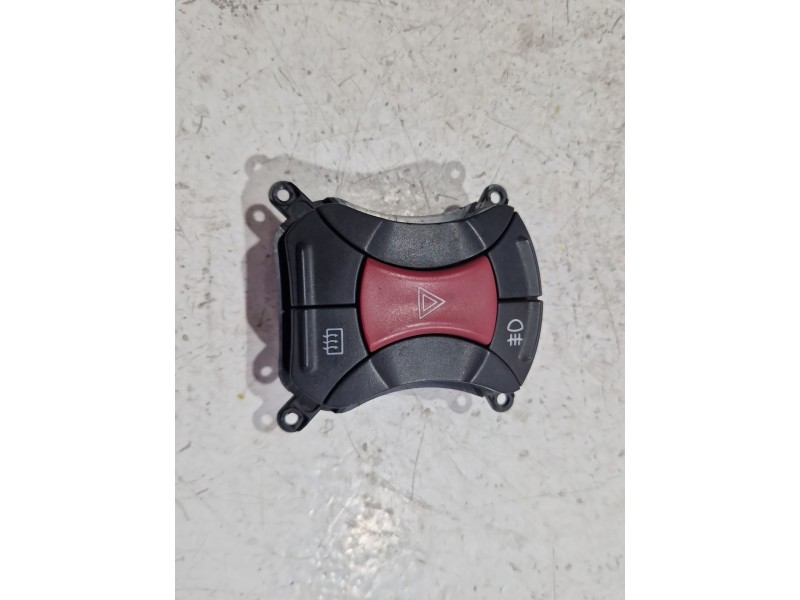 Recambio de botonera emergencia para fiat doblo furgoneta/monovolumen (223_) 1.9 jtd referencia OEM IAM 798871  