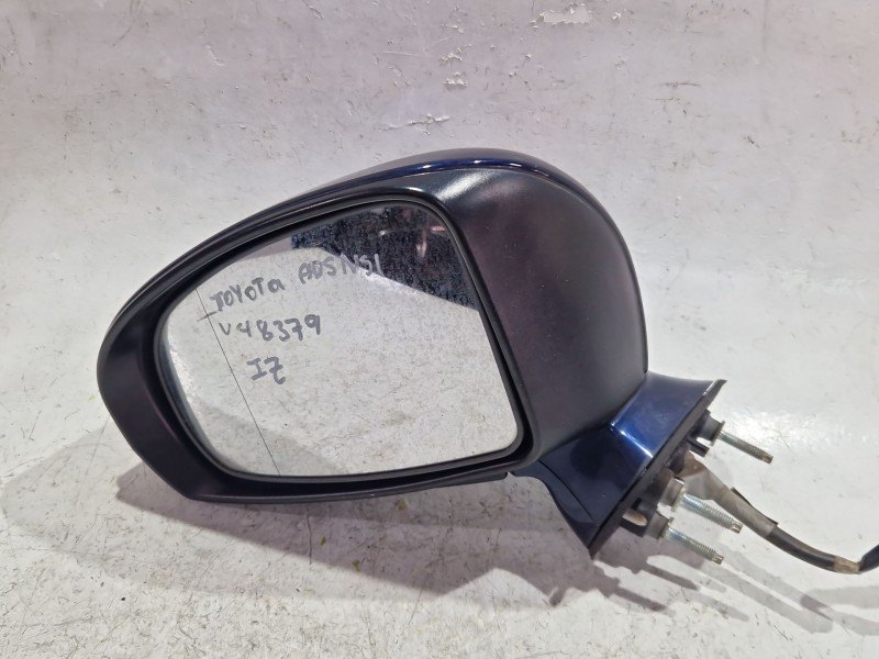 Recambio de retrovisor izquierdo para toyota avensis sedán (_t27_) 2.0 d-4d (adt270_) referencia OEM IAM E11026399  