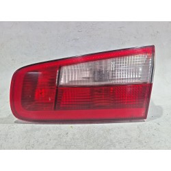 PILOTO TRASERO DERECHO INTERIOR PORTON 8200002476 