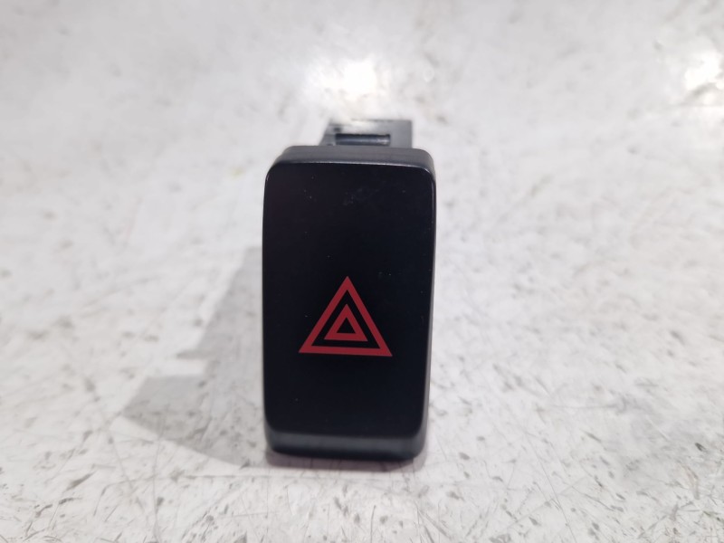 Recambio de botonera emergencia para kia cerato i sedán (ld) 2.0 crdi referencia OEM IAM 864W03330  