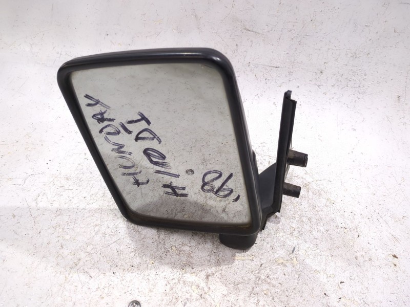 Recambio de retrovisor izquierdo para hyundai h100 furgón 2.4 referencia OEM IAM E4011301  