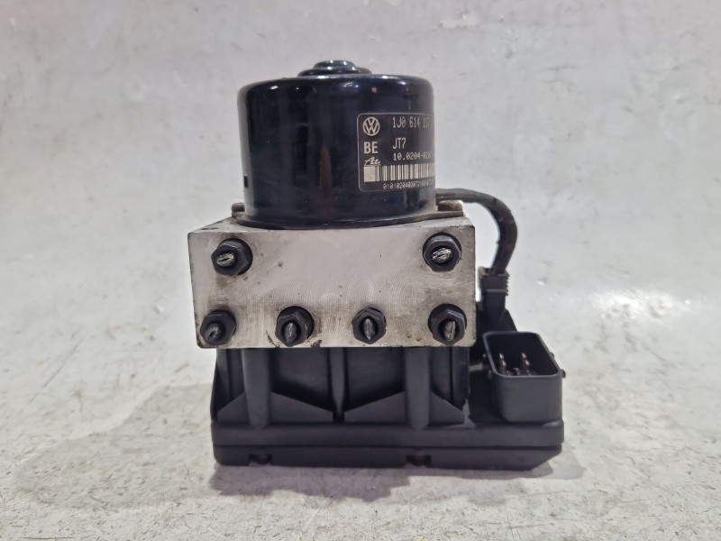 Recambio de nucleo abs para volkswagen golf iv berlina (1j1)(1997) 1.6 referencia OEM IAM 1J0907379P  