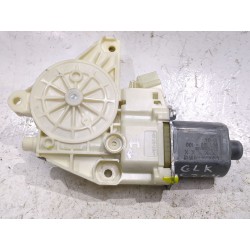 MOTOR ELEVALUNAS TRASERO IZQUIERDO A2048200542 