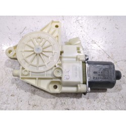 MOTOR ELEVALUNAS DELANTERO IZQUIERDO A2048200142 
