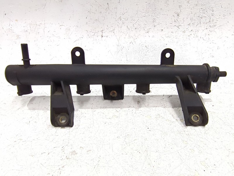 Recambio de rampa inyectores para peugeot 306 (7b, n3, n5) 1.6 referencia OEM IAM 9628982980  