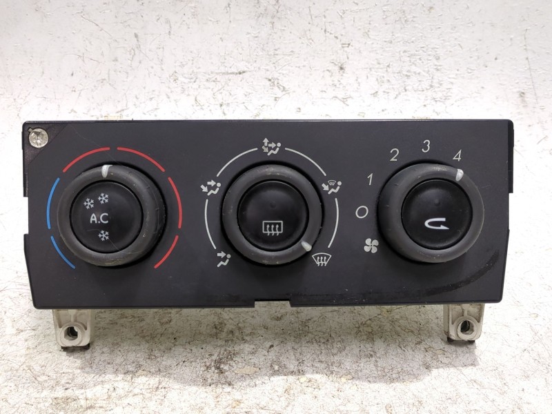 Recambio de mando climatizador para renault laguna ii (bg0)(2001) 1.9 dci referencia OEM IAM 52485189  