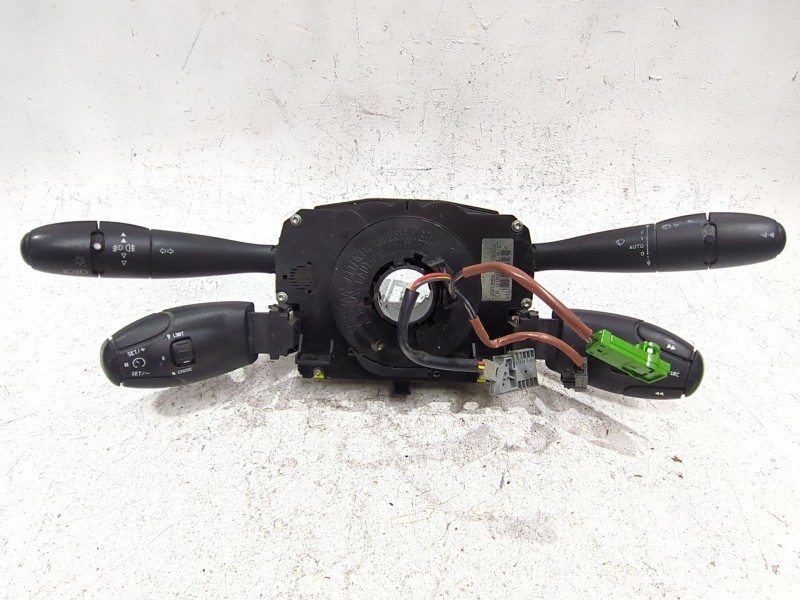 Recambio de com 2000 para peugeot 407 st confort referencia OEM IAM 96473051XT  