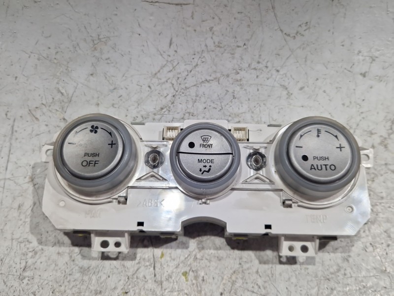 Recambio de mando climatizador para mazda 6 station wagon (gy) 2.0 di (gy19) referencia OEM IAM SC28E2E  