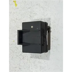 Recambio de caja reles para citroën xsara berlina (1997) 1.9 td referencia OEM IAM 0281003005  