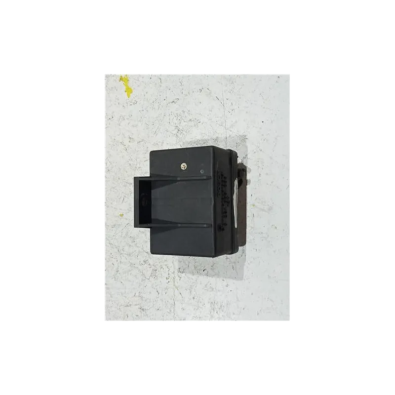 Recambio de caja reles para citroën xsara berlina (1997) 1.9 td referencia OEM IAM 0281003005  