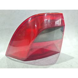 Recambio de piloto trasero izquierdo para opel vectra b berlina (1995) 2.0 i 16v referencia OEM IAM 62144  