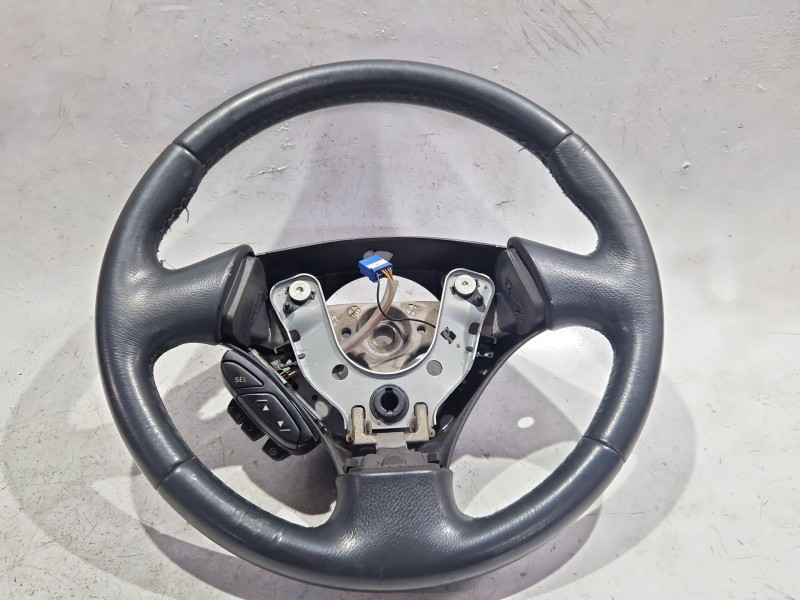 Recambio de volante para toyota corolla (_e12_) 1.6 vvt-i (zze121_) referencia OEM IAM 8623013010  