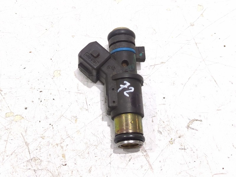 Recambio de inyector para peugeot 306 (7b, n3, n5) 1.6 sr referencia OEM IAM 01F002A  