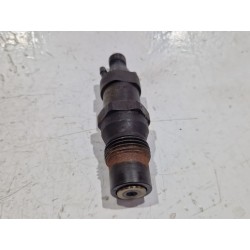 Recambio de inyector para volkswagen polo iii (6n1)(09.1994) 64 1.9 d referencia OEM IAM 028130201C  