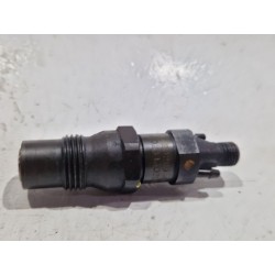 Recambio de inyector para volkswagen polo iii (6n1)(09.1994) 64 1.9 d referencia OEM IAM 028130201C  