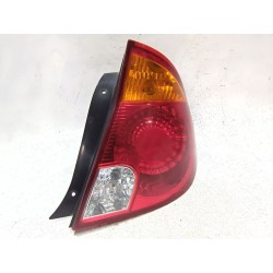 PILOTO TRASERO DERECHO 92402257 