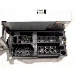 Recambio de sistema audio / radio cd para renault clio iii dci referencia OEM IAM 8200483757  