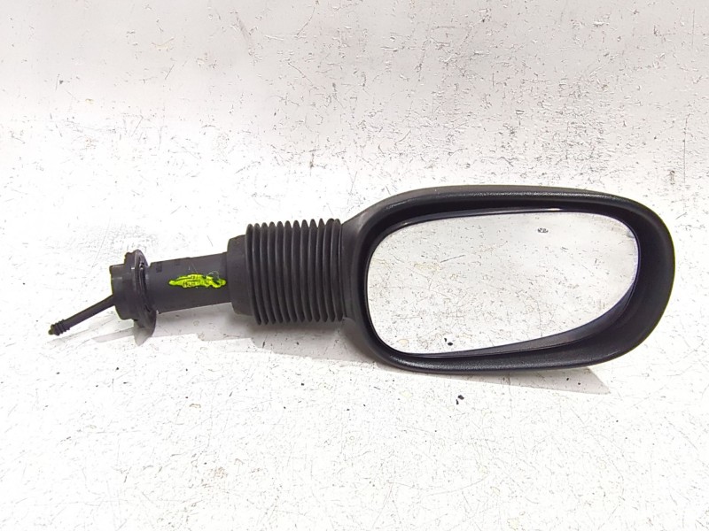 Recambio de retrovisor izquierdo para ford ka (ccq)(1996) 1.3 i referencia OEM IAM 830371  