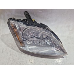 Recambio de faro delantero derecho para ford focus c-max 1.6 tdci referencia OEM IAM 270606  