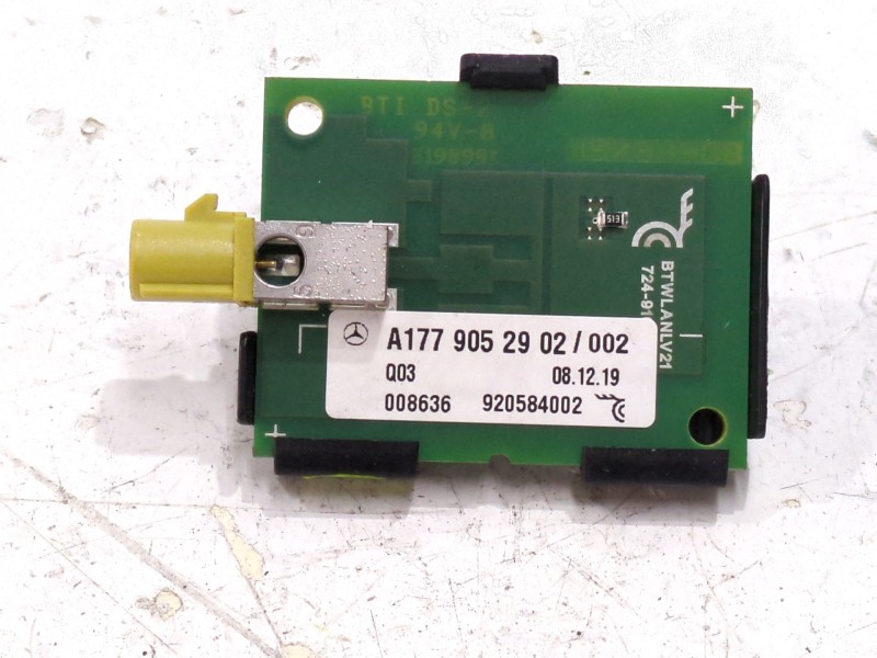 Recambio de centralita antena para mercedes-benz glc (x253) 300 e 4-matic (253.953) referencia OEM IAM A1779052902  