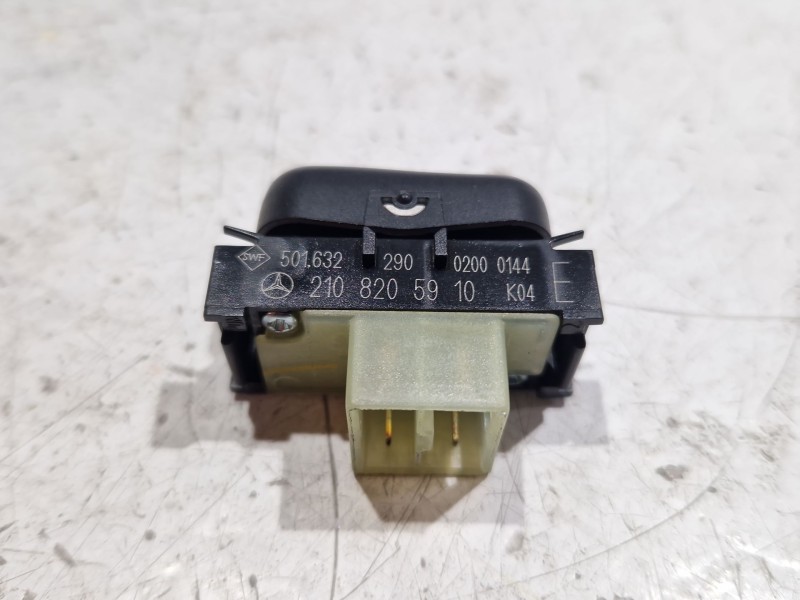 Recambio de interruptor para mercedes-benz clase e (w210) e 300 d (210.020) referencia OEM IAM 2108205910  