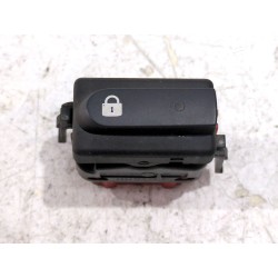 Recambio de boton cierre centralizado para renault clio ii fase i (b/cb0)(1998) 1.5 dci (b/cb03) referencia OEM IAM 26488  