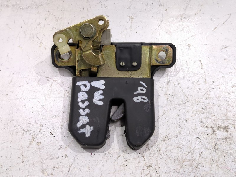 Recambio de cerradura porton para volkswagen passat b5 (3b2) 1.9 tdi syncro/4motion referencia OEM IAM 3B5827505A  