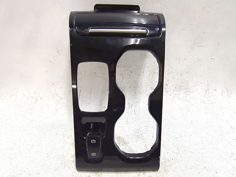 Recambio de boton freno mano para volvo xc40 (536) d3 referencia OEM IAM 31456219  