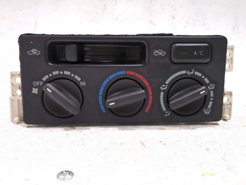 Recambio de mando climatizador para toyota avensis berlina (t22)(1998) 2.0 td (ct220_) referencia OEM IAM 701111A  