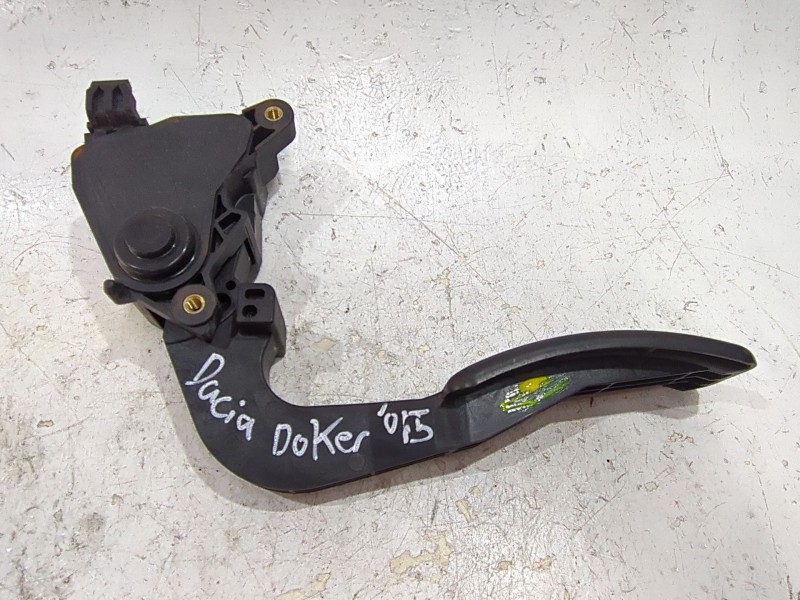 Recambio de potenciometro pedal para dacia dokker 1.5 dci referencia OEM IAM 180108712R  