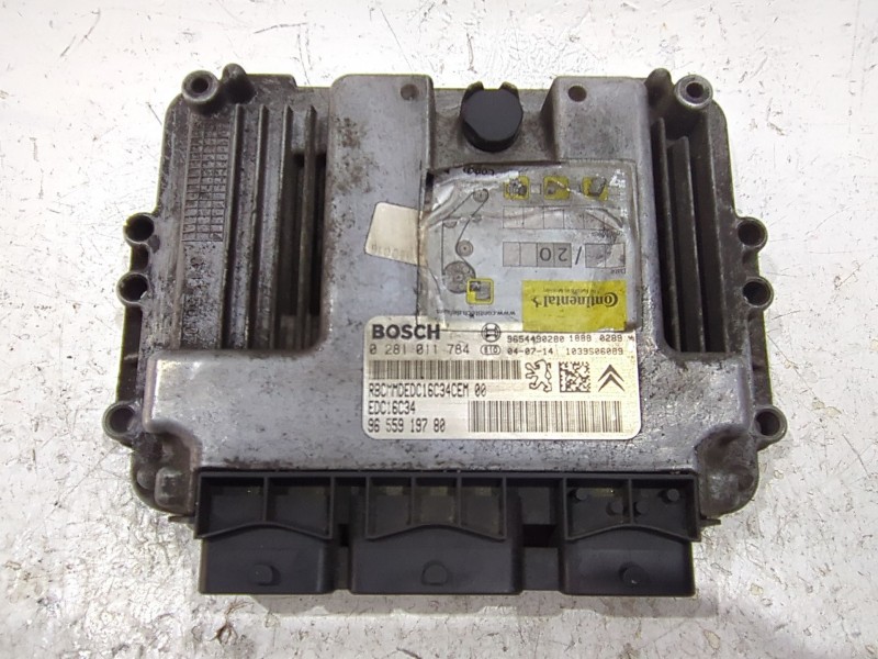 Recambio de centralita inyeccion para peugeot 206 hatchback (2a/c) 1.4 hdi referencia OEM IAM 0281011784  