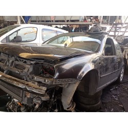 volkswagen golf iv berlina (1j1)(1997) del año 1998