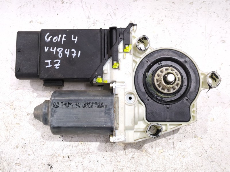 Recambio de motor elevalunas delantero izquierdo para volkswagen golf iv (1j1) 1.9 tdi referencia OEM IAM 101430202  