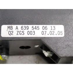 Recambio de mando elevalunas delantero derecho para mercedes-benz vito / mixto furgón (w639) 115 cdi referencia OEM IAM A6395450