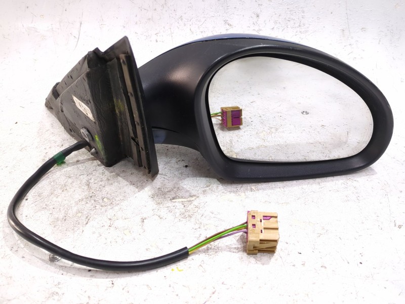 Recambio de retrovisor derecho para seat ibiza iii (6l1) 1.4 tdi referencia OEM IAM 876048  