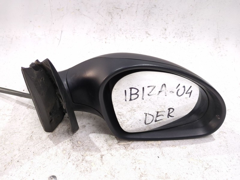 Recambio de retrovisor derecho para seat ibiza iii (6l1) 1.4 tdi referencia OEM IAM 876048  